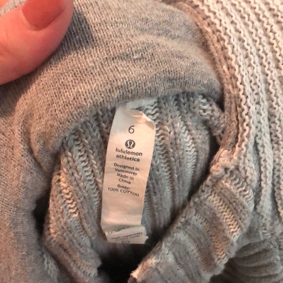Lululemon sweater zip-up - Picture 4 of 6